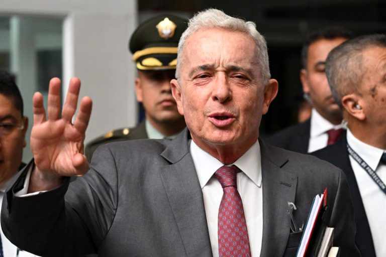 FILES-COLOMBIA-POLITICS-JUSTICE-URIBE