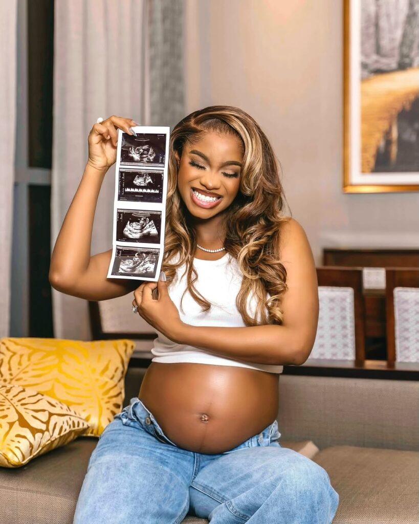 SnapInsta.to_523326779_18517010131037631_5790251956039579080_n-819x1024